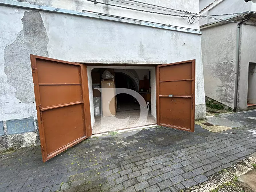 Immagine 37 di Casa semindipendente in vendita  in Piazza Garibaldi a Civitaquana