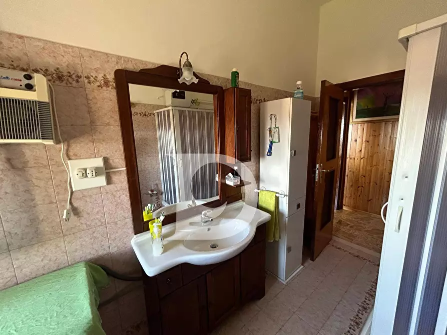 Immagine 20 di Appartamento in vendita  in Via Sant'Agnese a San Giovanni Rotondo