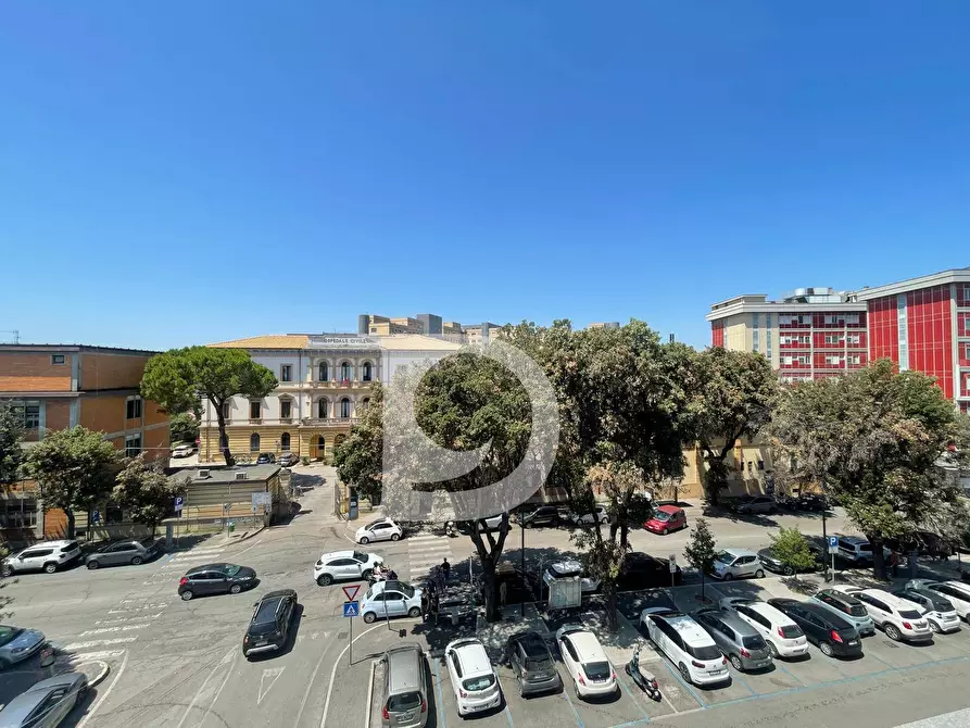 Immagine 33 di Attico in vendita  in Via Renato Paolini a Pescara