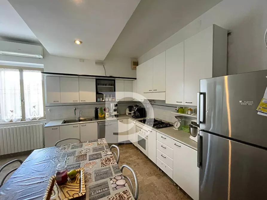 Immagine 10 di Casa semindipendente in vendita  in Contrada COLLEPALMA 6/7 a Loreto Aprutino