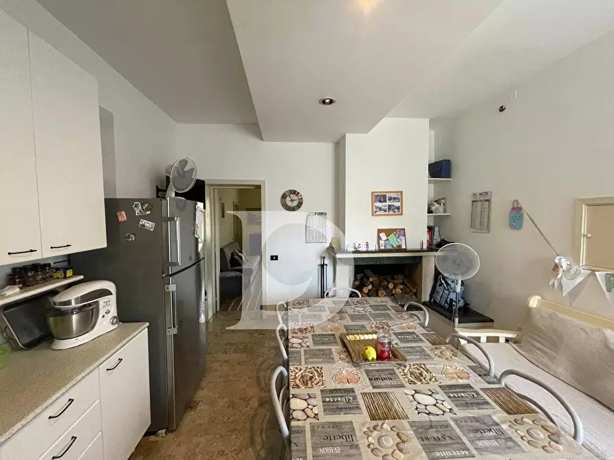 Immagine 12 di Casa semindipendente in vendita  in Contrada COLLEPALMA 6/7 a Loreto Aprutino