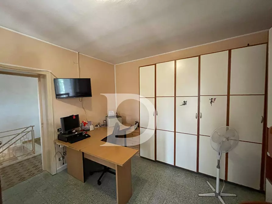 Immagine 25 di Casa semindipendente in vendita  in Contrada COLLEPALMA 6/7 a Loreto Aprutino