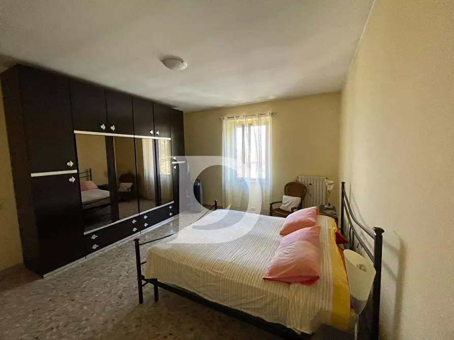 Immagine 4 di Casa semindipendente in vendita  in Contrada COLLEPALMA 6/7 a Loreto Aprutino