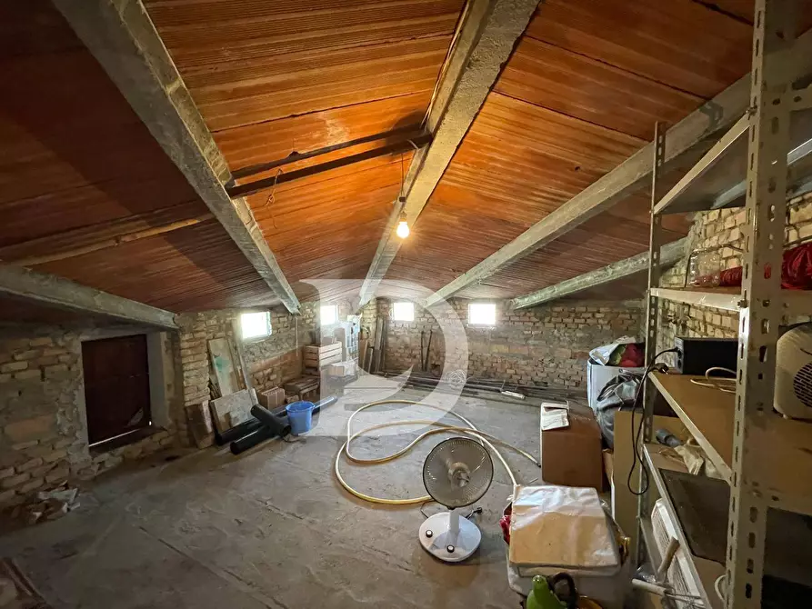 Immagine 40 di Casa semindipendente in vendita  in Contrada COLLEPALMA 6/7 a Loreto Aprutino