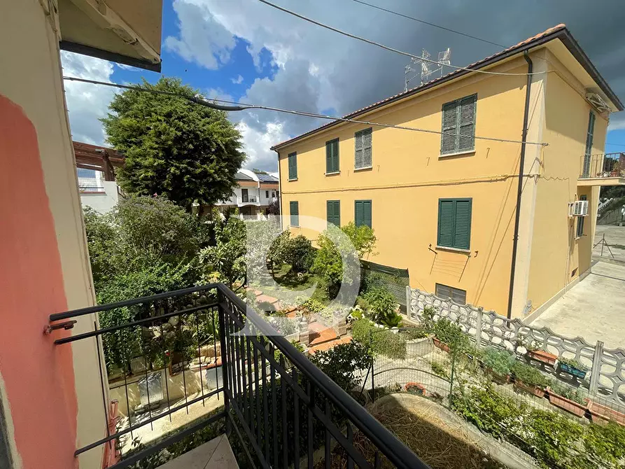 Immagine 25 di Appartamento in vendita  in Via Piave a Cepagatti