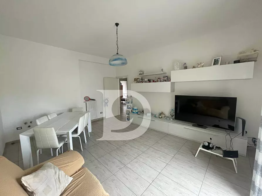 Immagine 12 di Appartamento in vendita  in Via Piave a Cepagatti