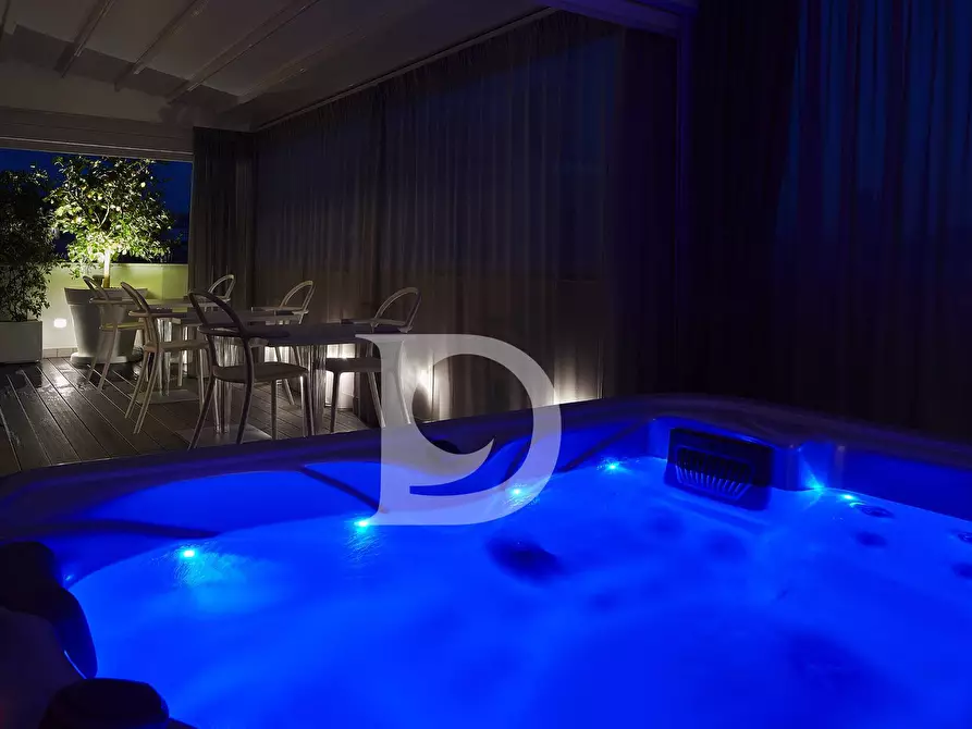 Immagine 73 di Appartamento in vendita  in Via Tassoni a Pescara