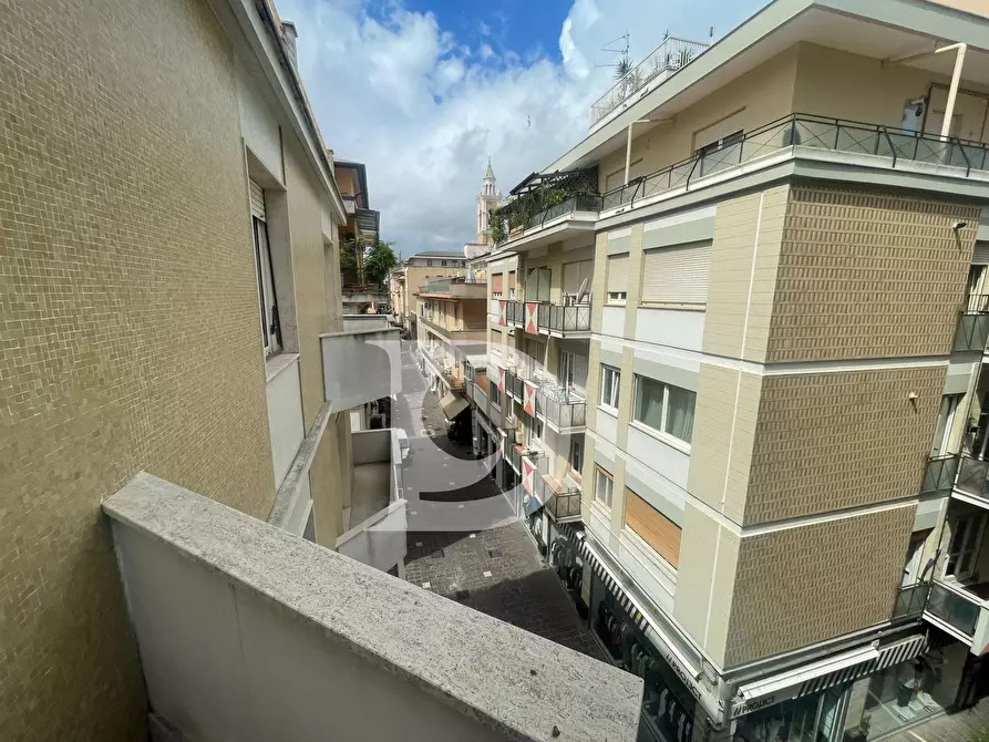 Immagine 35 di Appartamento in affitto  in Via Trento a Pescara