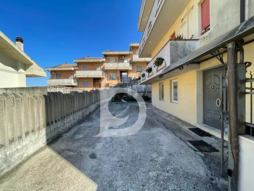 Immagine 50 di Appartamento in vendita  in Via D'Innocente a Pescara