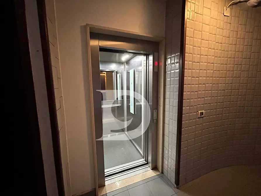 Immagine 21 di Appartamento in vendita  in Via Perugia a Pescara