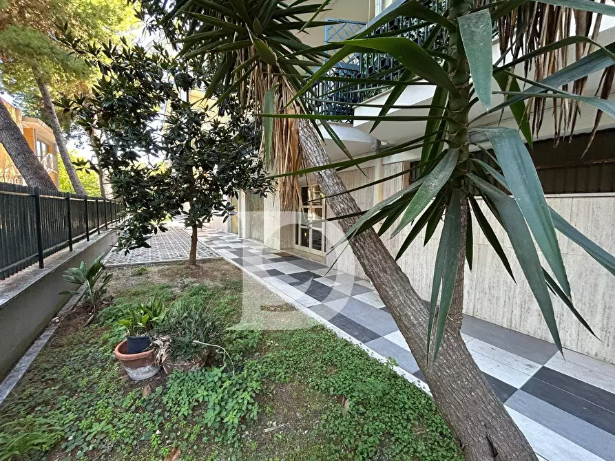 Immagine 12 di Appartamento in vendita  in Via Del Milite Ignoto a Pescara