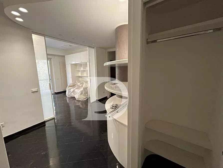 Immagine 21 di Appartamento in vendita  in Via Del Milite Ignoto a Pescara