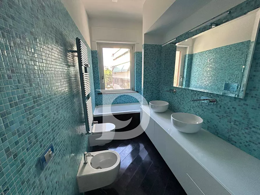 Immagine 33 di Appartamento in vendita  in Via Del Milite Ignoto a Pescara