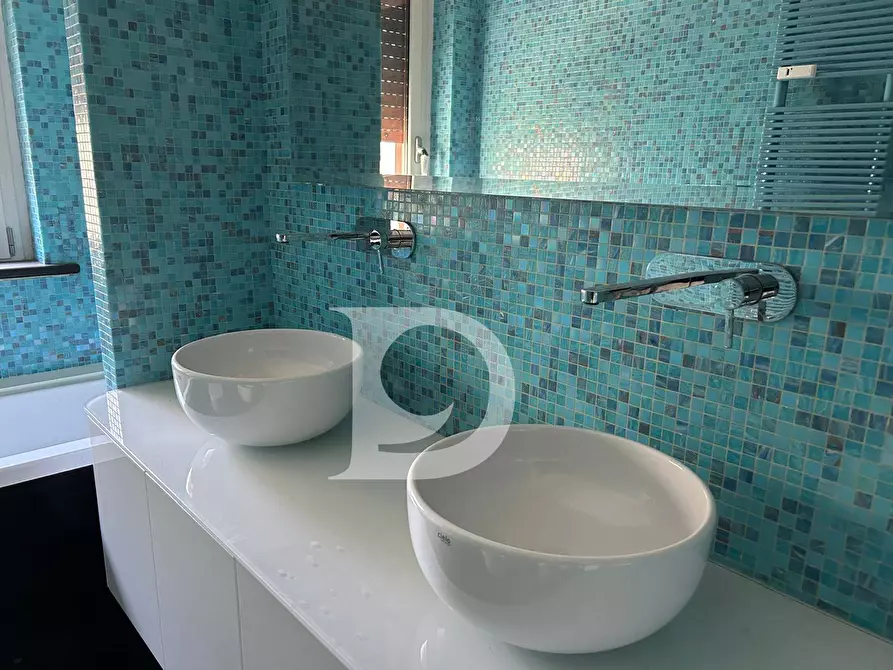 Immagine 32 di Appartamento in vendita  in Via Del Milite Ignoto a Pescara