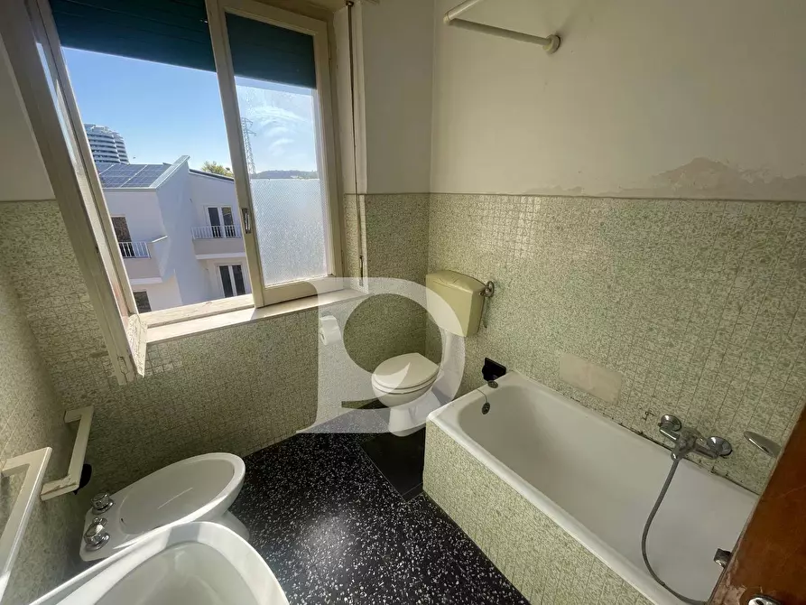 Immagine 25 di Appartamento in vendita  in Via Monte Camicia a Pescara