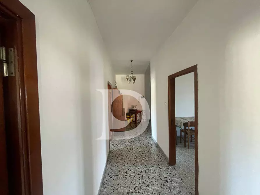 Immagine 10 di Appartamento in vendita  in Via Monte Camicia a Pescara