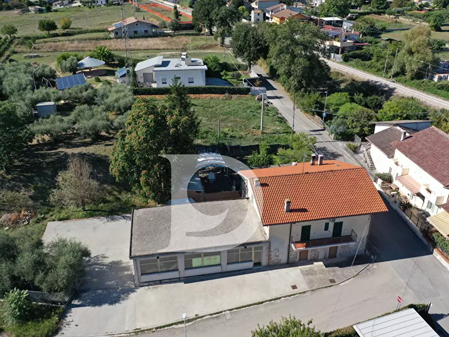 Immagine 13 di Casa indipendente in vendita  in Via Tavernola a Alanno