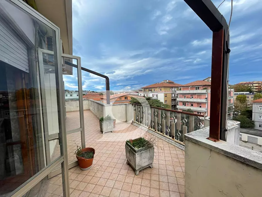 Immagine 32 di Appartamento in vendita  in Via Monte Pizzillo a Pescara