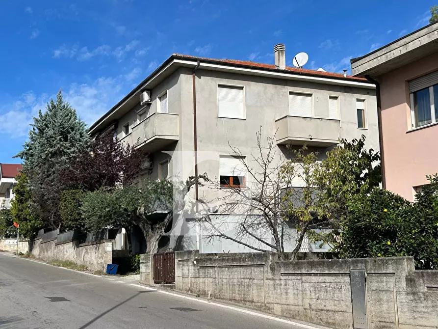 Immagine 32 di Appartamento in vendita  in Colle Innamorati a Pescara