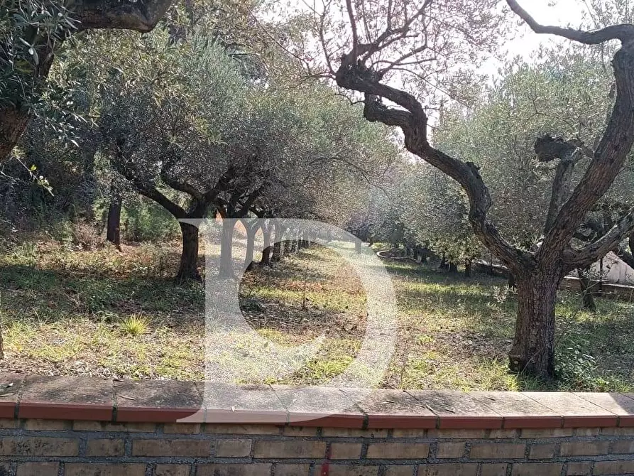 Immagine 16 di Terreno residenziale in vendita  in Via Alcide De Gasperi a Montesilvano