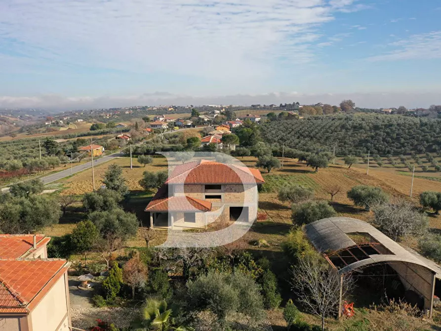 Immagine 17 di Casa indipendente in vendita  in Contrada San Silvestro a Pianella