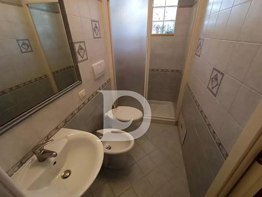 Immagine 25 di Appartamento in vendita  in Viale Europa a Silvi