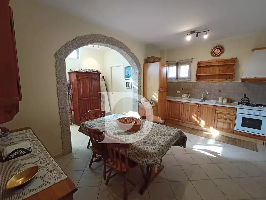 Immagine 41 di Appartamento in vendita  in Viale Europa a Silvi