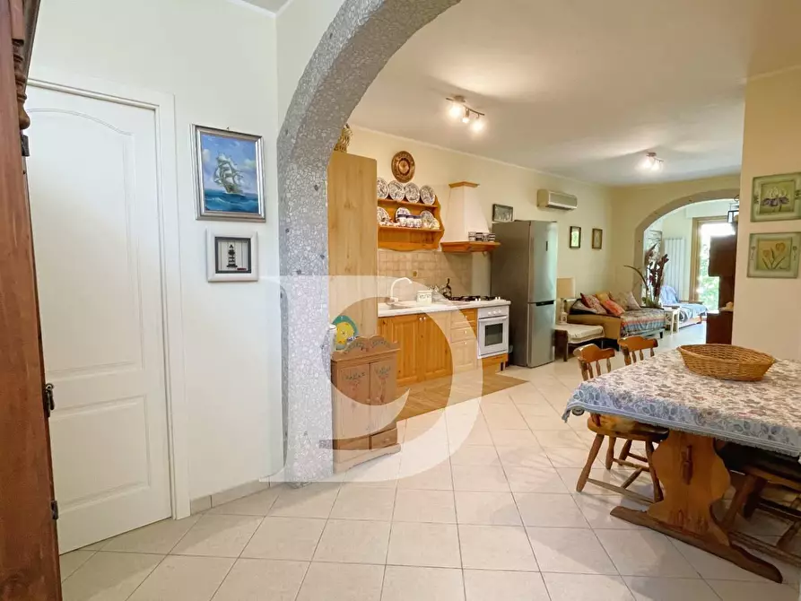 Immagine 51 di Appartamento in vendita  in Viale Europa a Silvi