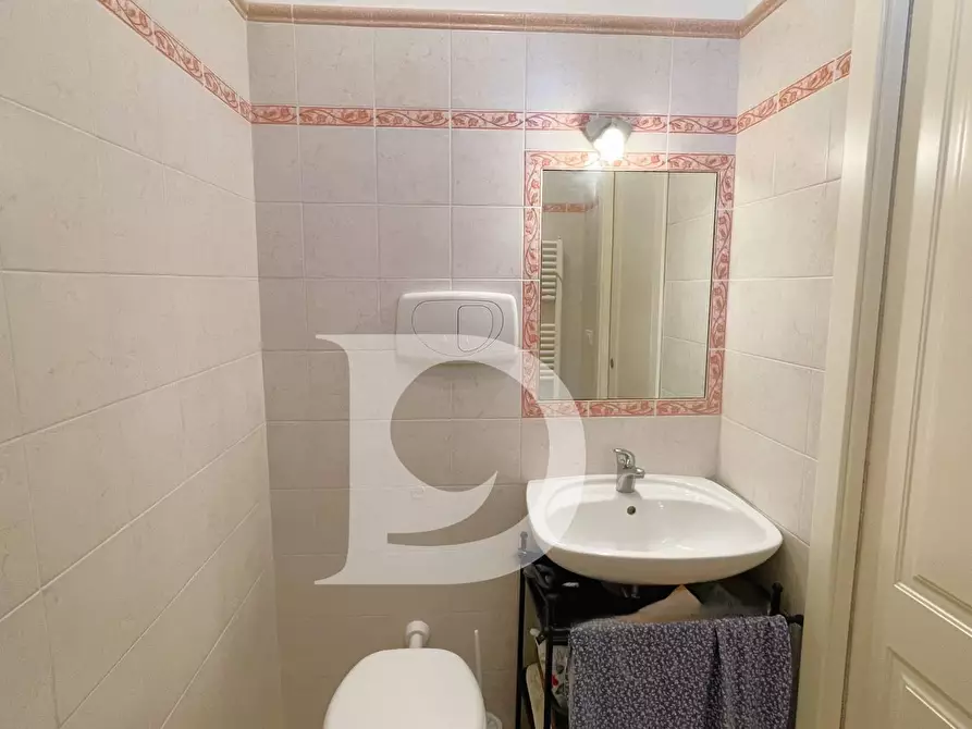 Immagine 37 di Appartamento in vendita  in Viale Europa a Silvi