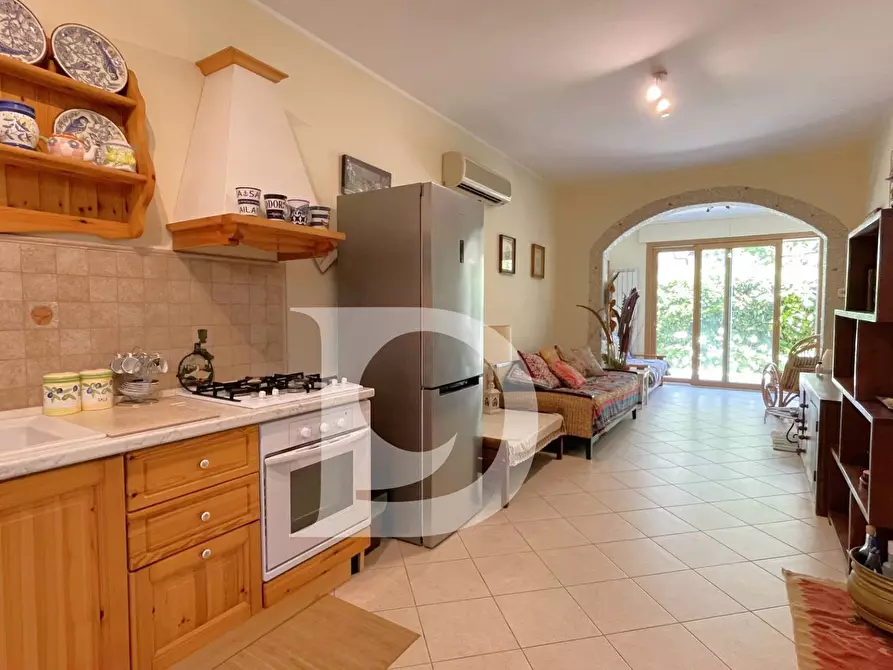 Immagine 52 di Appartamento in vendita  in Viale Europa a Silvi