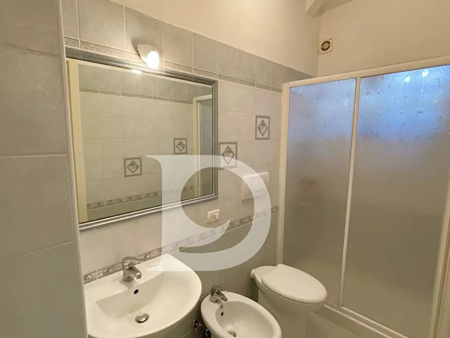 Immagine 24 di Appartamento in vendita  in Viale Europa a Silvi