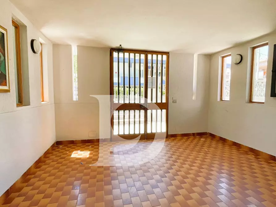 Immagine 59 di Appartamento in vendita  in Viale Europa a Silvi