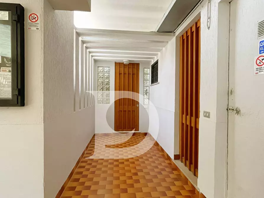 Immagine 60 di Appartamento in vendita  in Viale Europa a Silvi