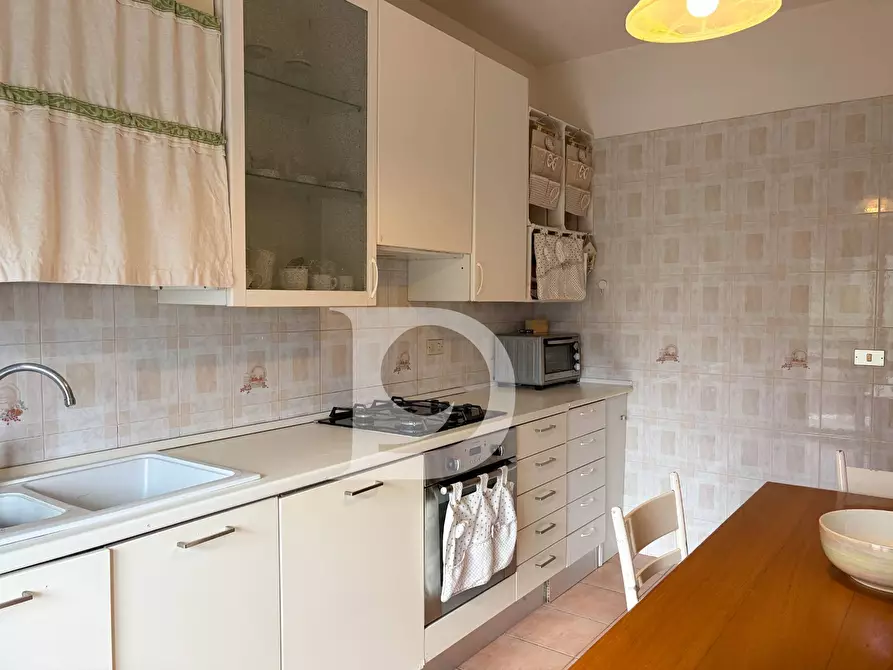 Immagine 14 di Appartamento in vendita  in Via Dante Alighieri a Catignano