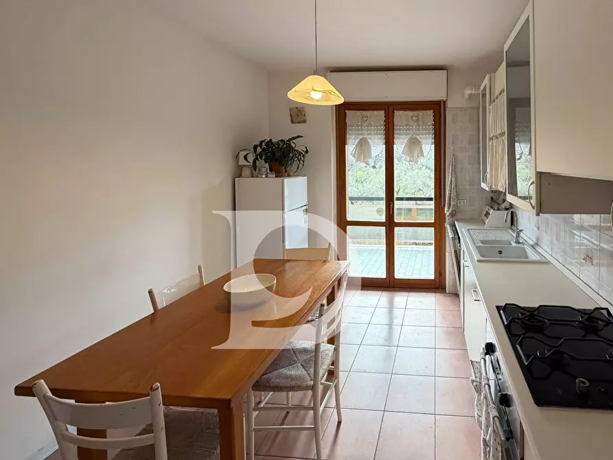 Immagine 16 di Appartamento in vendita  in Via Dante Alighieri a Catignano