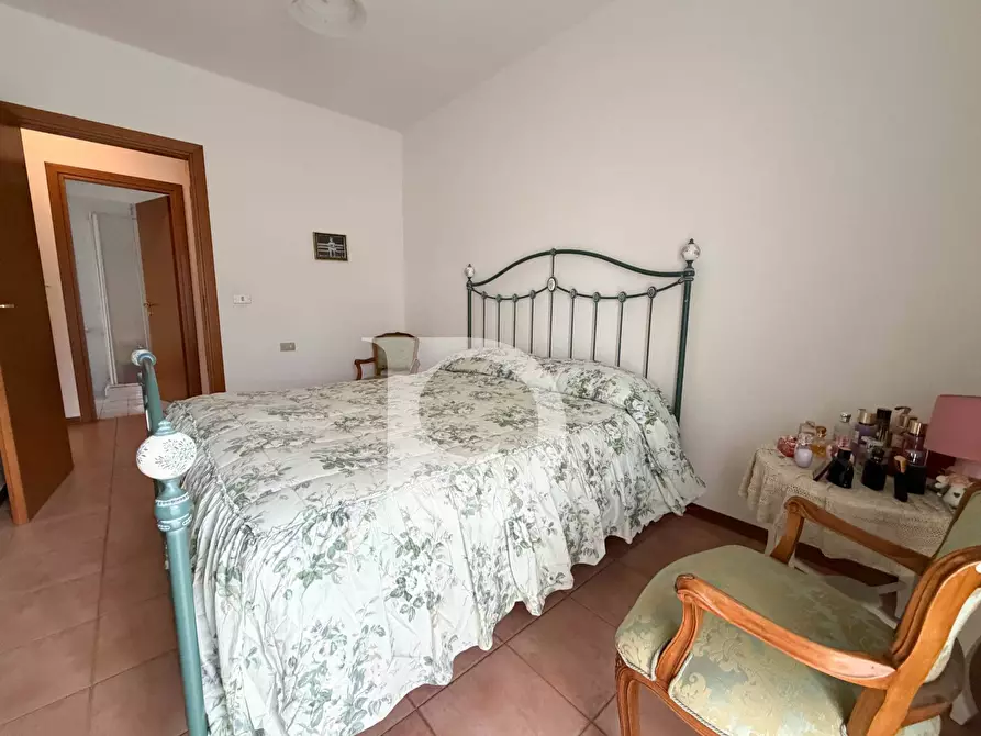 Immagine 18 di Appartamento in vendita  in Via Dante Alighieri a Catignano