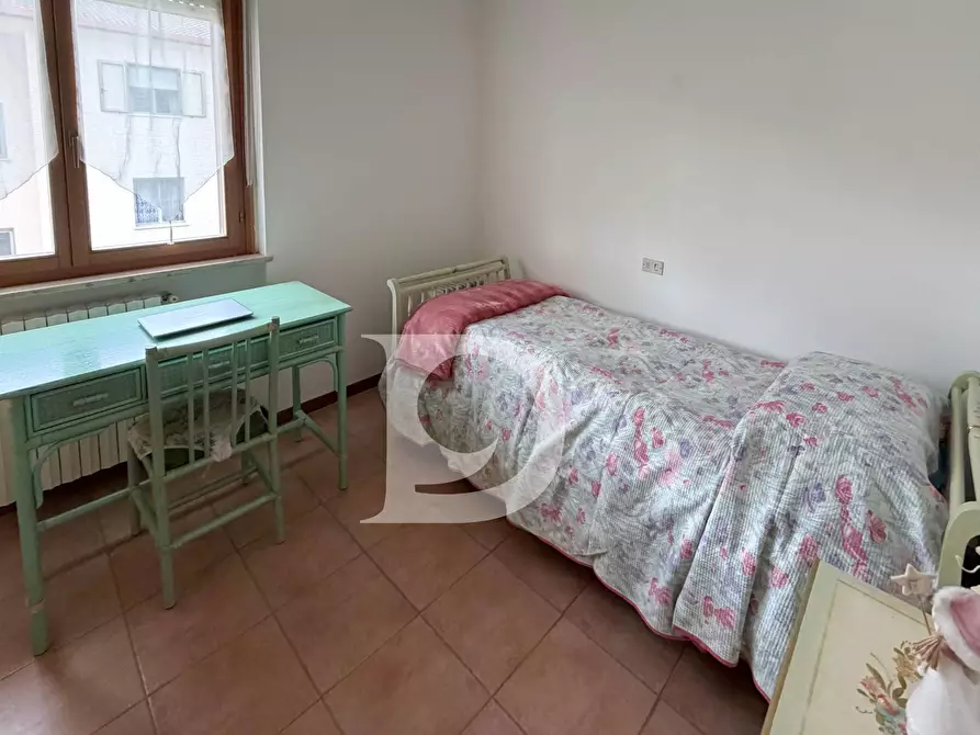 Immagine 30 di Appartamento in vendita  in Via Dante Alighieri a Catignano