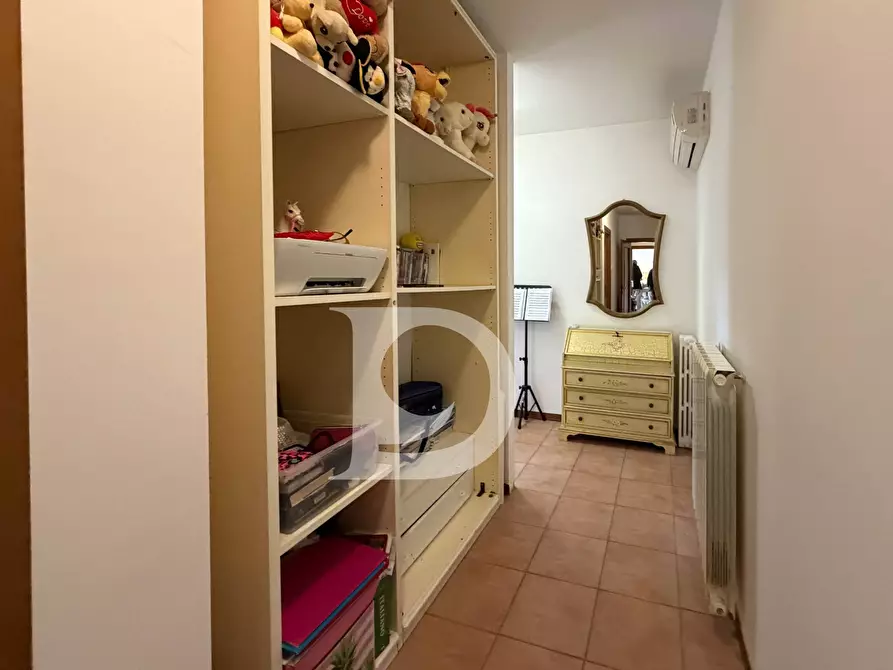 Immagine 34 di Appartamento in vendita  in Via Dante Alighieri a Catignano