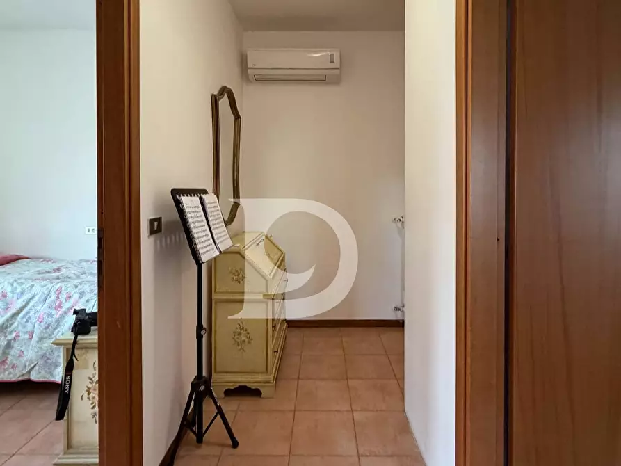 Immagine 35 di Appartamento in vendita  in Via Dante Alighieri a Catignano