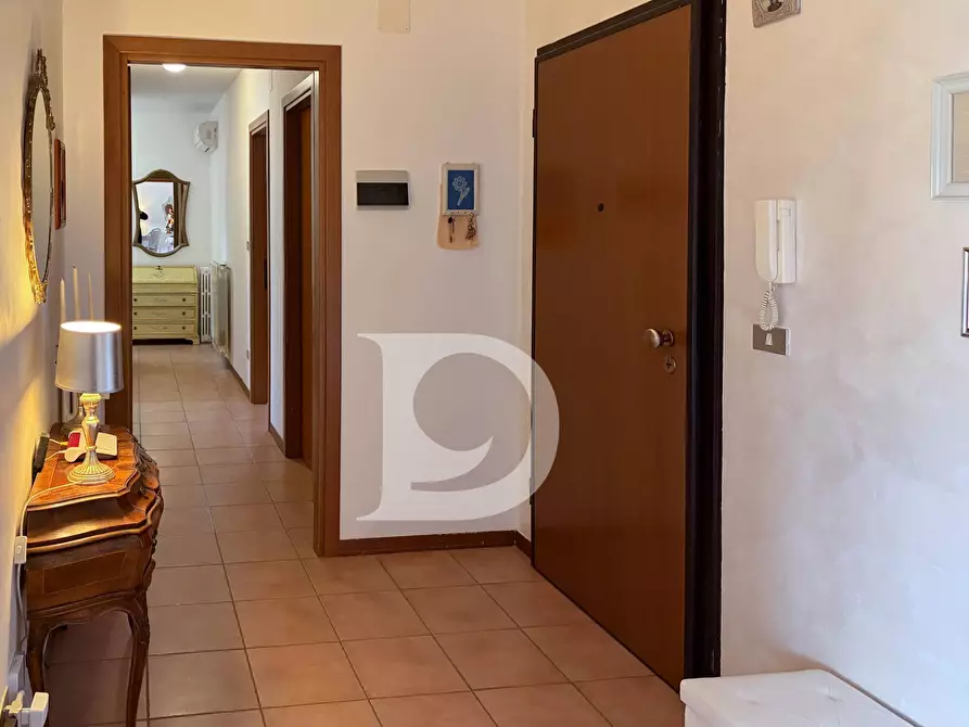 Immagine 7 di Appartamento in vendita  in Via Dante Alighieri a Catignano