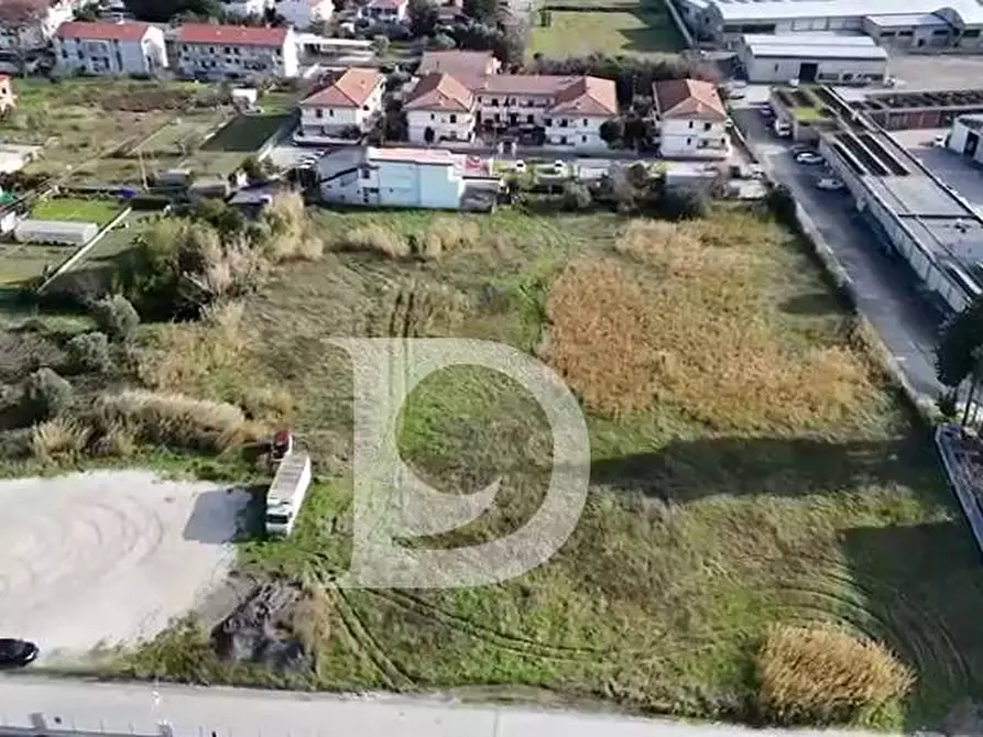 Immagine 3 di Terreno residenziale in vendita  in Via Stradonetto a Pescara