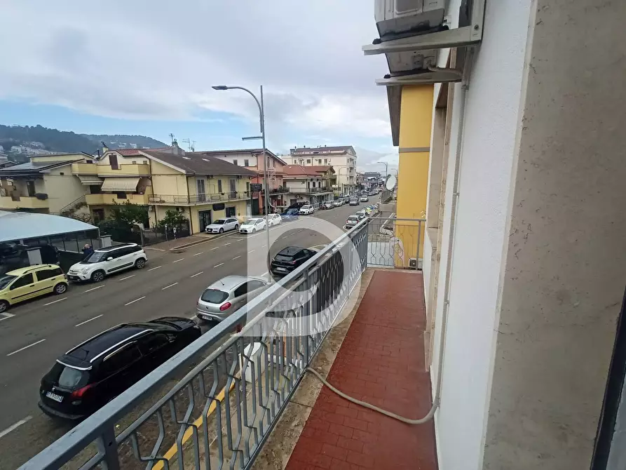 Immagine 33 di Appartamento in vendita  in CORSO UMBERTO a Montesilvano