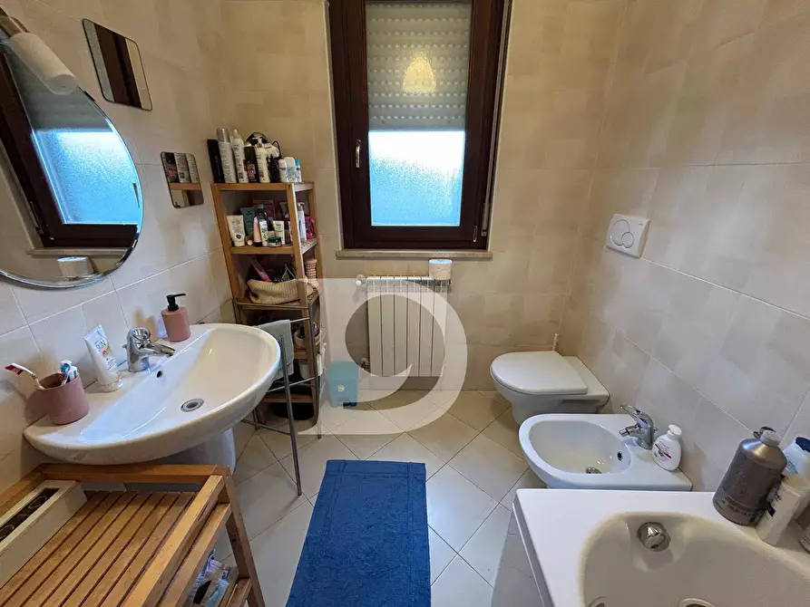 Immagine 25 di Appartamento in vendita  in Via Caravaggio a Pescara