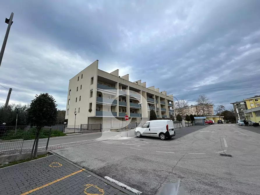 Immagine 40 di Appartamento in vendita  in Via Caravaggio a Pescara