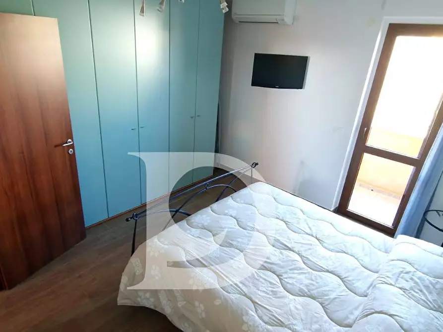 Immagine 22 di Casa semindipendente in vendita  in Via Europa a Loreto Aprutino