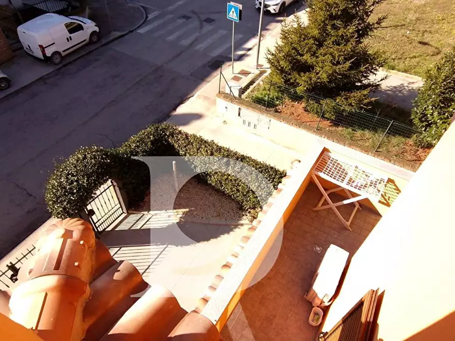 Immagine 53 di Casa semindipendente in vendita  in Via Europa a Loreto Aprutino