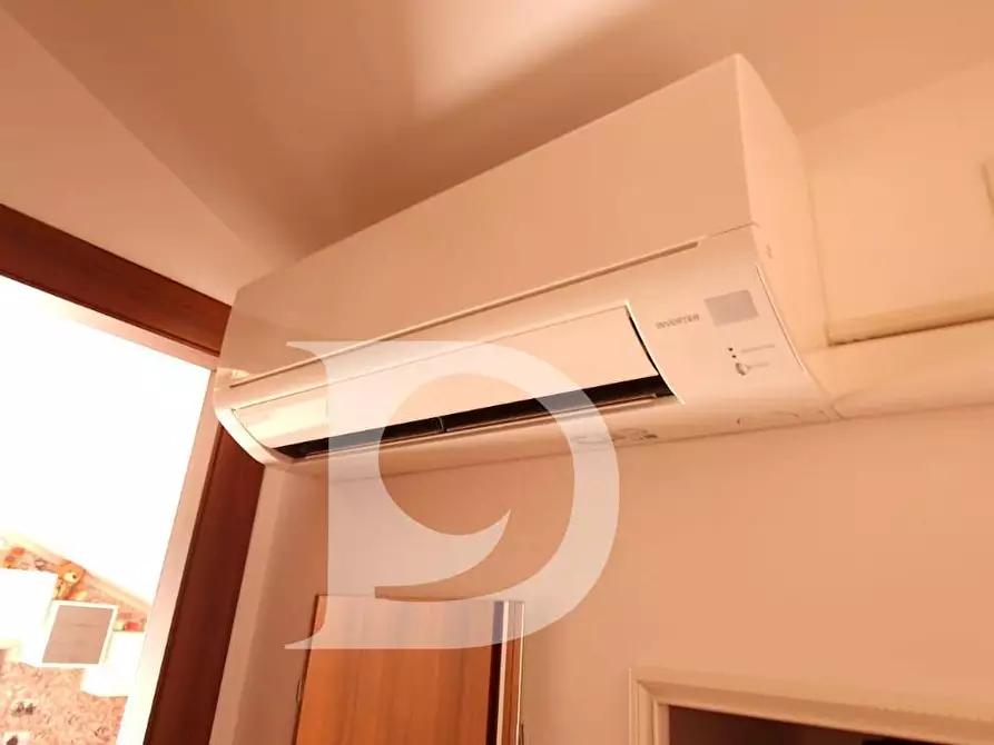 Immagine 54 di Casa semindipendente in vendita  in Via Europa a Loreto Aprutino