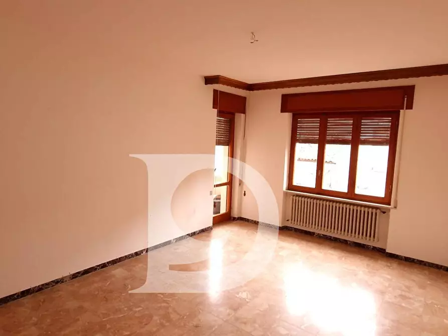 Immagine 3 di Appartamento in vendita  in Piazza Garibaldi a Loreto Aprutino
