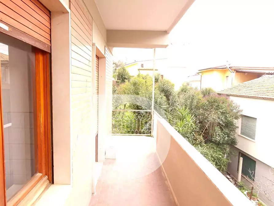 Immagine 9 di Appartamento in vendita  in Piazza Garibaldi a Loreto Aprutino