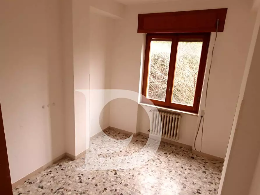 Immagine 8 di Appartamento in vendita  in Piazza Garibaldi a Loreto Aprutino